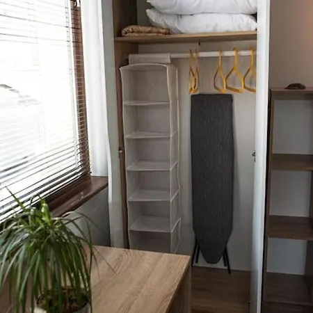 Free Parking No Stairs Apartment
