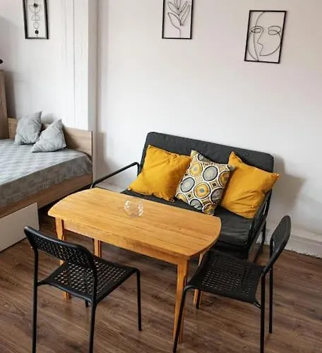 Studio Panagyurishte アパート パナギュリシテ